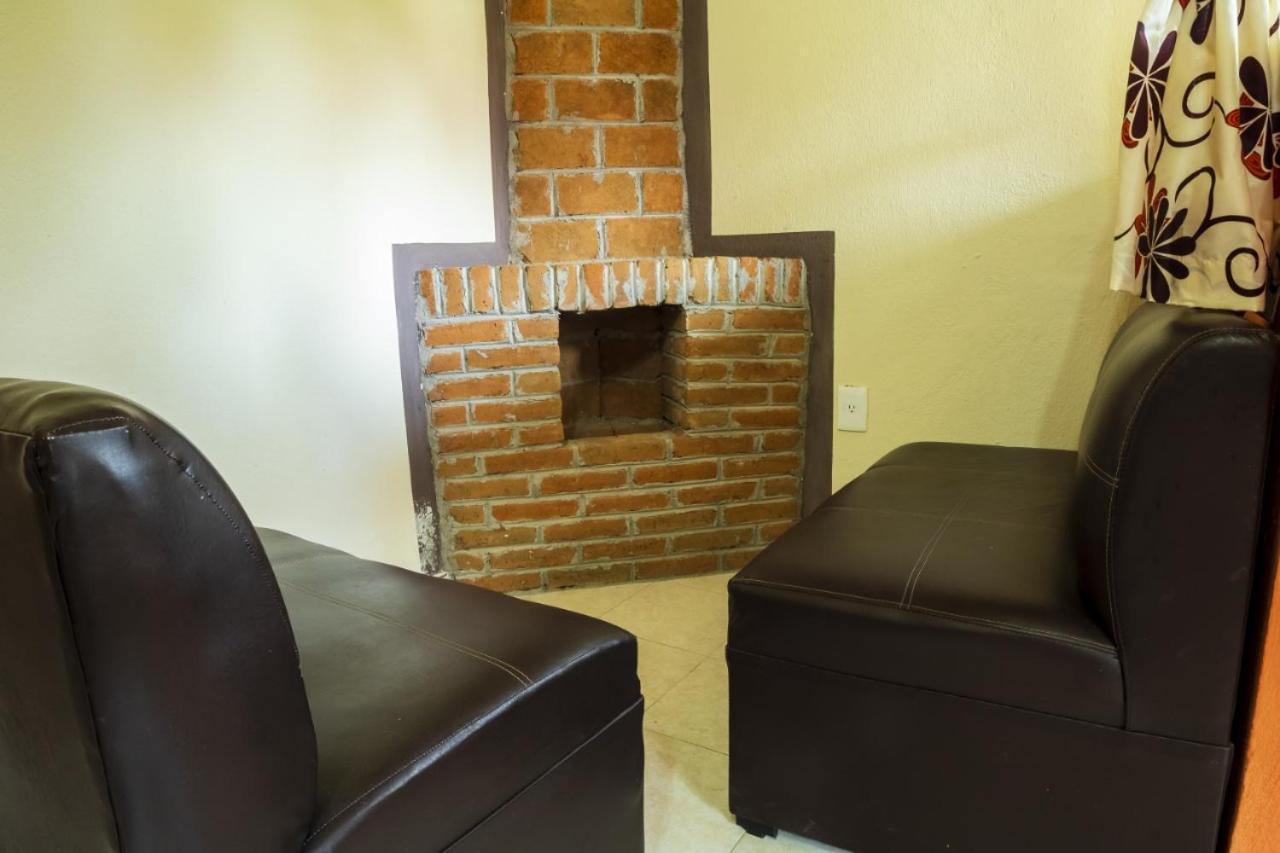 Casa Manning Y Salon La Troje Hotel Omitlan de Juarez Kültér fotó